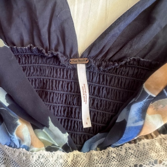 Free People Floral Dress - Size 4 - Picture 5 of 5